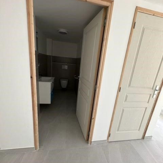  AB IMMO : Local / Bureau | LA GRANDE-MOTTE (34280) | 160 m2 | 3 685 € 