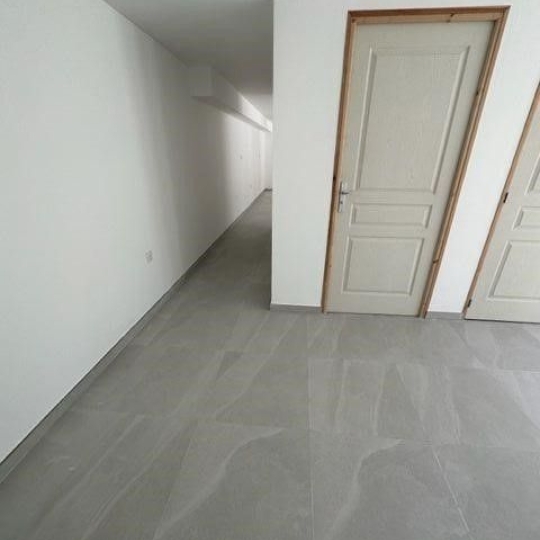  AB IMMO : Local / Bureau | LA GRANDE-MOTTE (34280) | 160 m2 | 3 685 € 