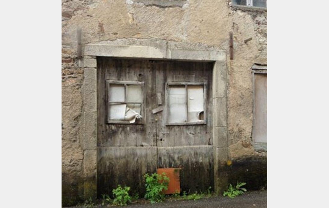 AB IMMO : Maison / Villa | MURAT-SUR-VEBRE (81320) | 300 m2 | 16 200 € 