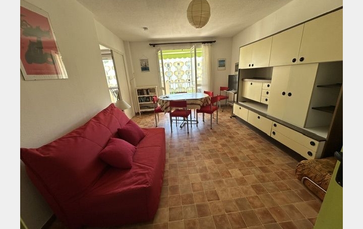 Appartement P2   LA GRANDE-MOTTE  53 m2 311 € 