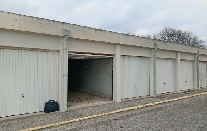 Garage   LA GRANDE-MOTTE   42 500 € 