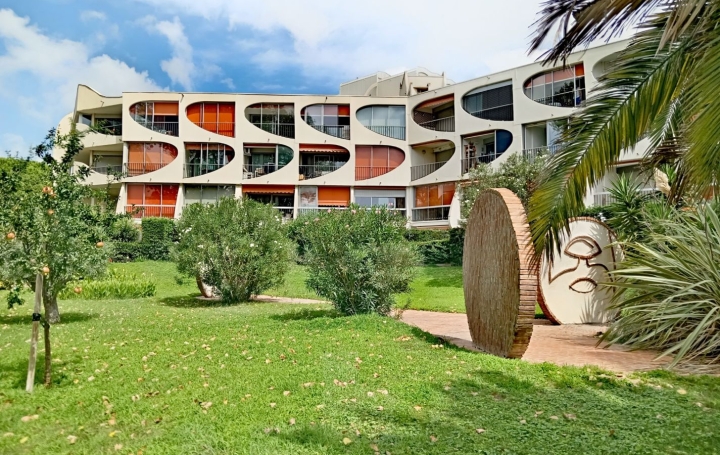 Studio   LA GRANDE-MOTTE  23 m2 118 000 € 